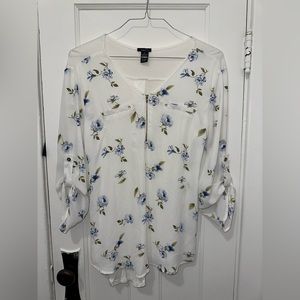Rue21, medium, white floral